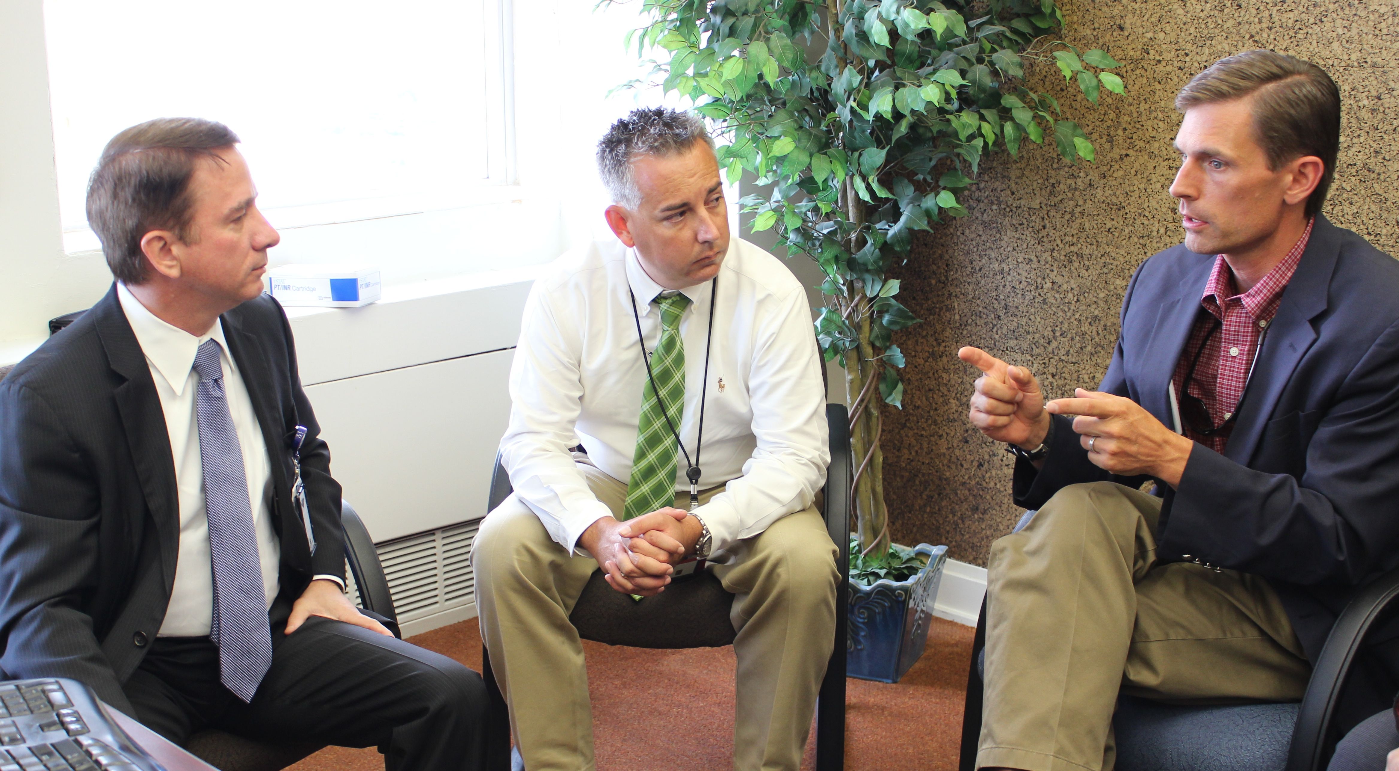 Senator Heinrich at Hobbs CBOC